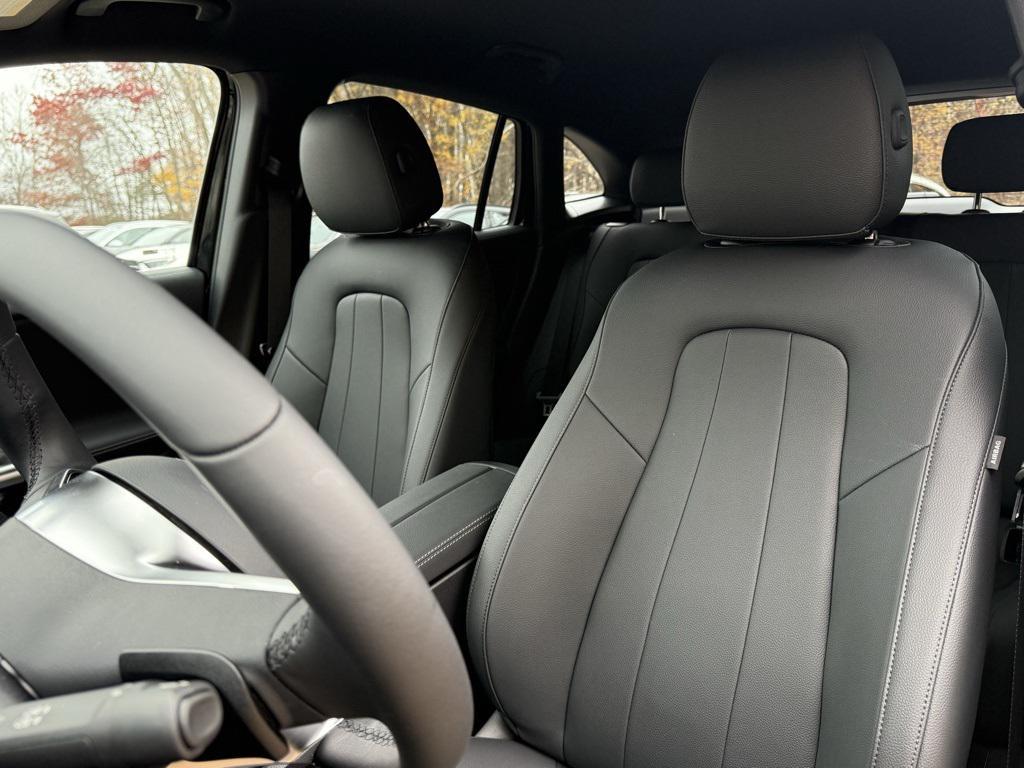 new 2026 Mercedes-Benz GLA 250 car, priced at $45,250