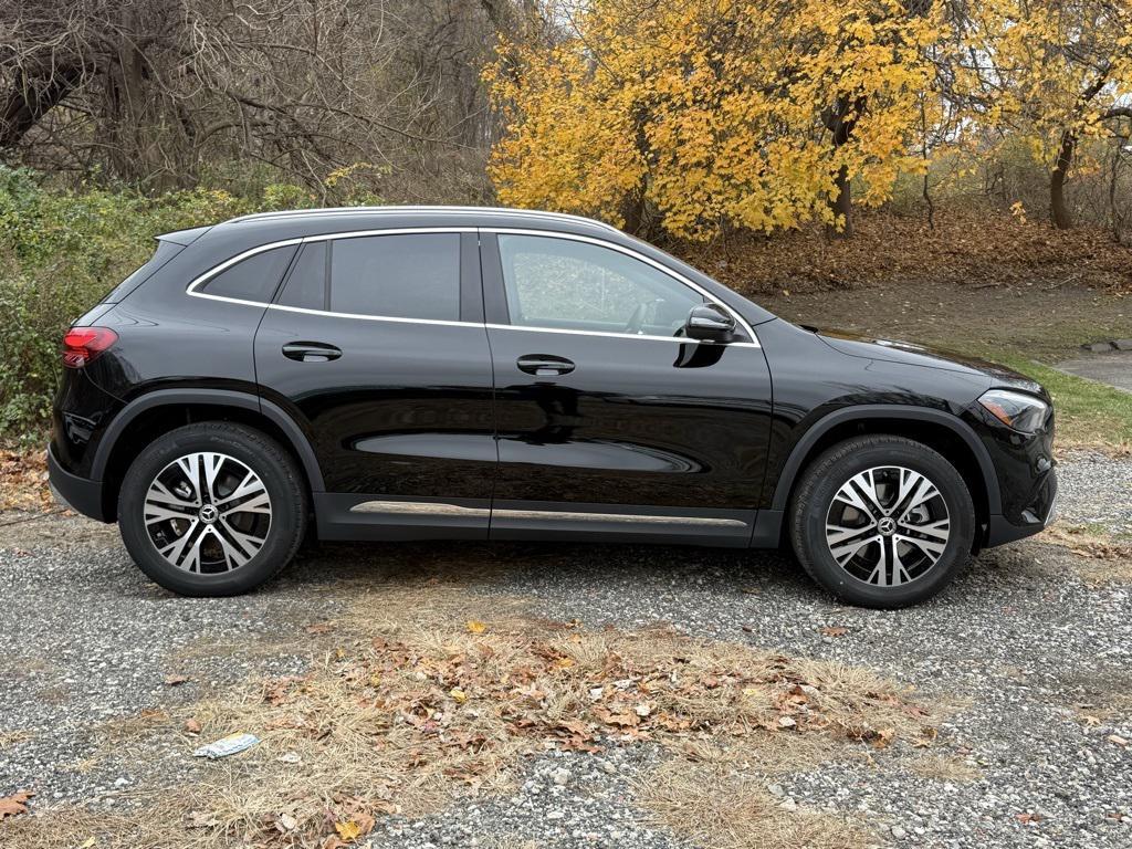 new 2026 Mercedes-Benz GLA 250 car, priced at $45,250