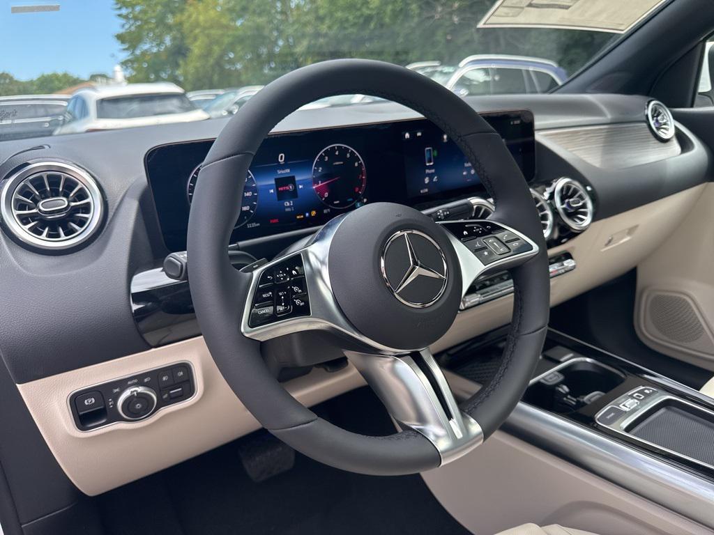 new 2026 Mercedes-Benz GLA 250 car, priced at $50,425