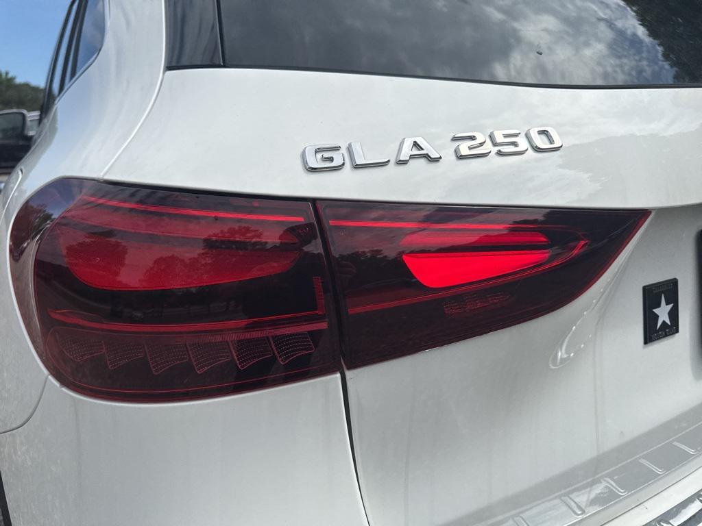 new 2026 Mercedes-Benz GLA 250 car, priced at $50,425