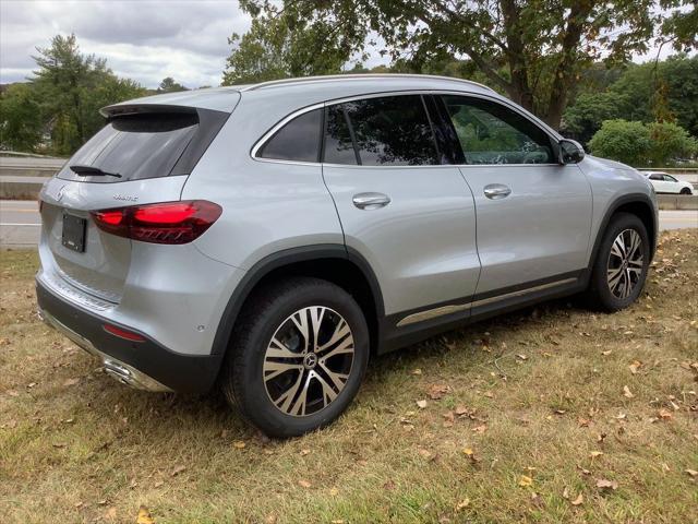 new 2025 Mercedes-Benz GLA 250 car, priced at $50,915