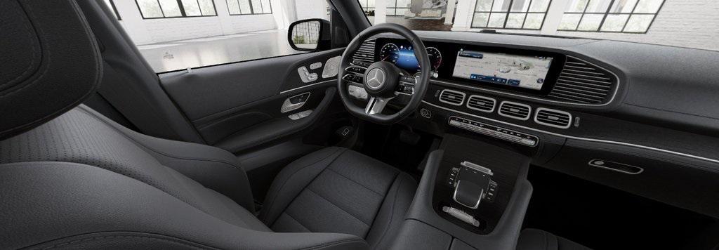 new 2025 Mercedes-Benz GLS 450 car, priced at $95,865