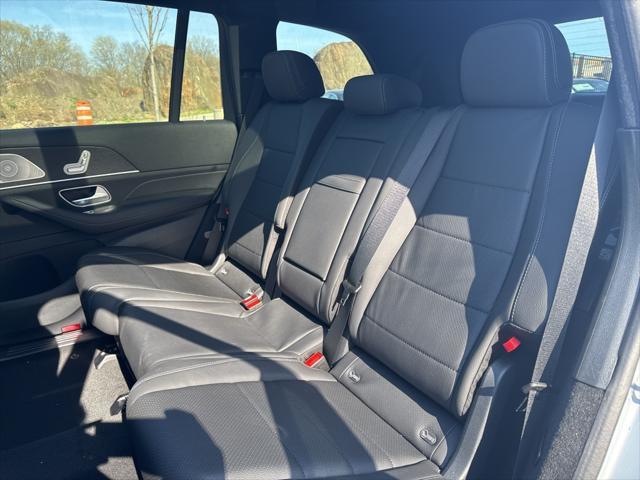 new 2025 Mercedes-Benz GLS 450 car, priced at $95,865