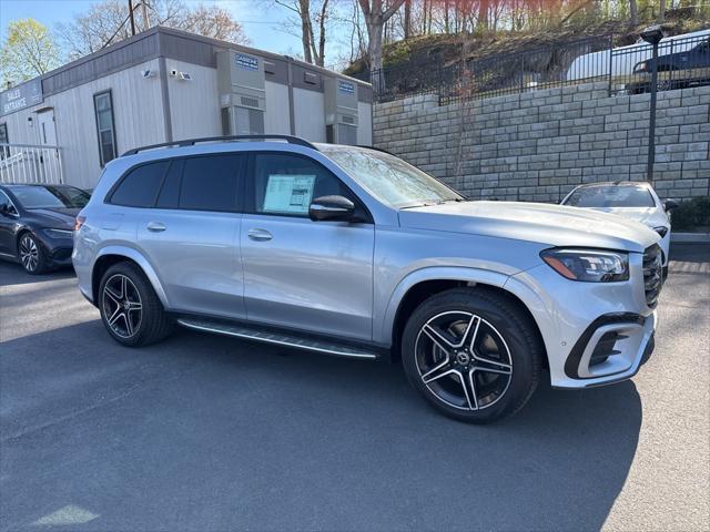 new 2025 Mercedes-Benz GLS 450 car, priced at $95,865