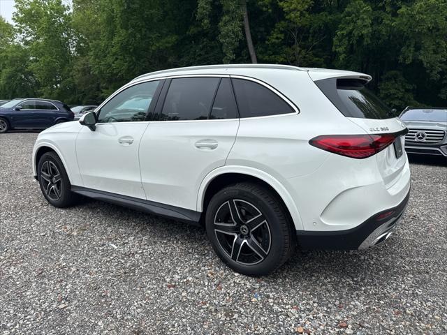 new 2025 Mercedes-Benz GLC 300 car, priced at $60,005