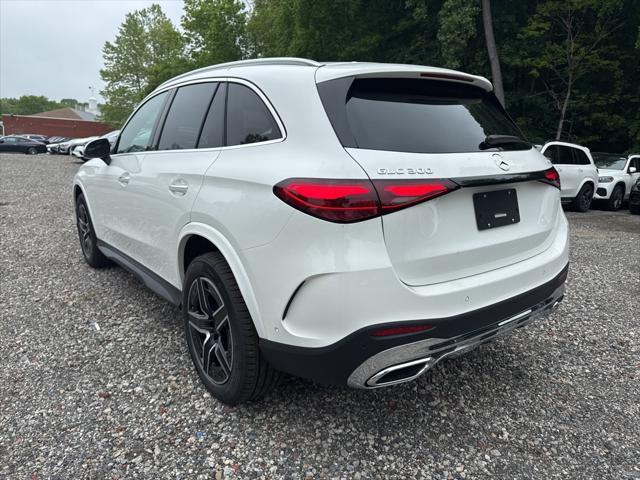 new 2025 Mercedes-Benz GLC 300 car, priced at $60,005