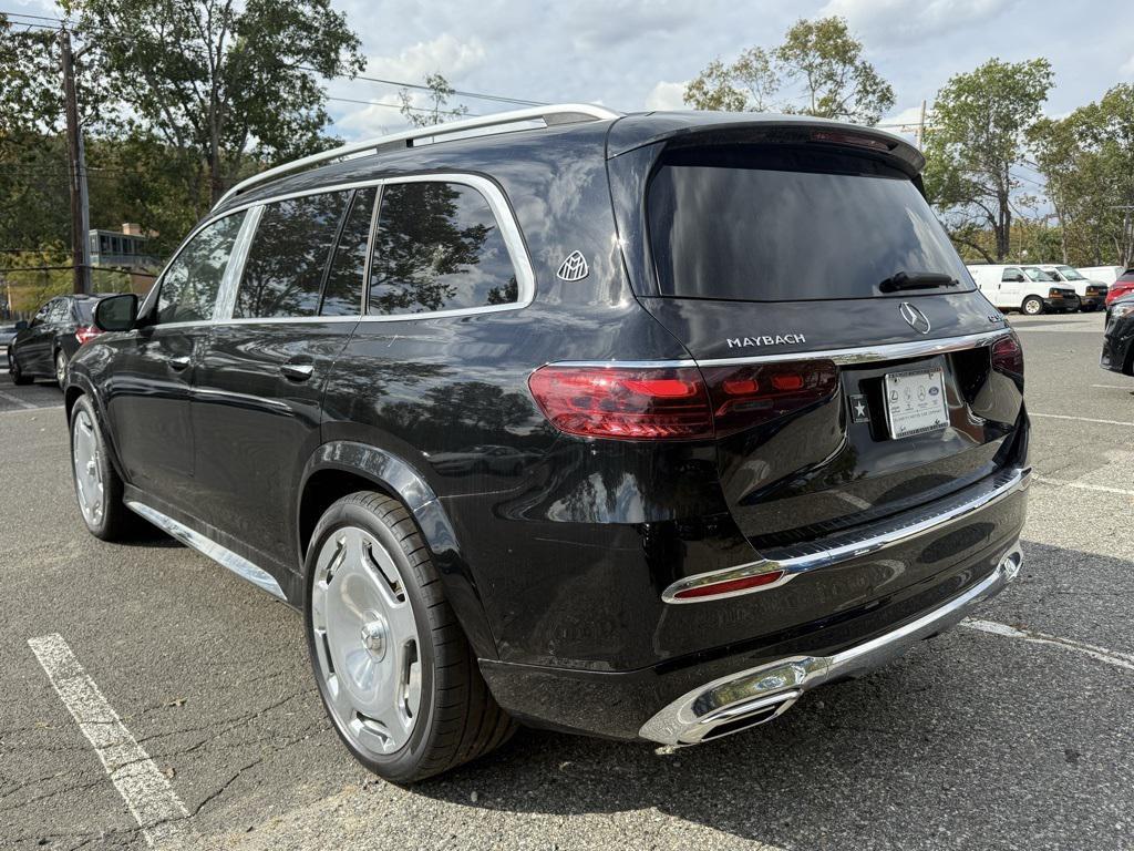 new 2025 Mercedes-Benz Maybach GLS 600 car, priced at $194,150