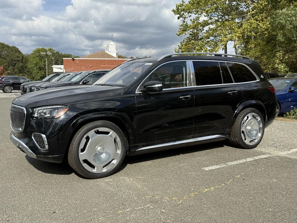 new 2025 Mercedes-Benz Maybach GLS 600 car, priced at $194,150