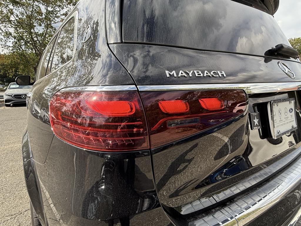new 2025 Mercedes-Benz Maybach GLS 600 car, priced at $194,150