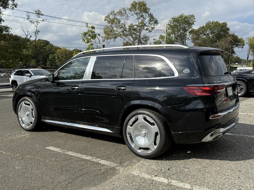 new 2025 Mercedes-Benz Maybach GLS 600 car, priced at $194,150