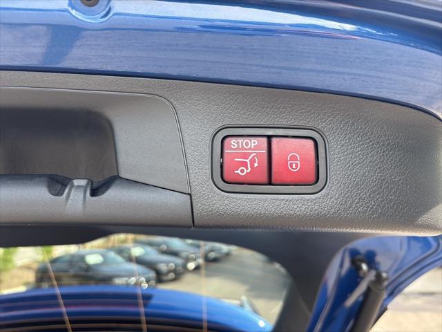 used 2025 Mercedes-Benz GLA 250 car, priced at $40,491