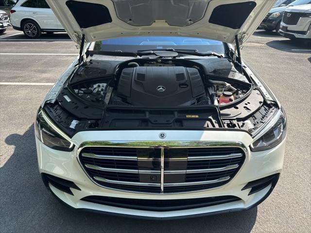 used 2022 Mercedes-Benz S-Class car, priced at $89,999