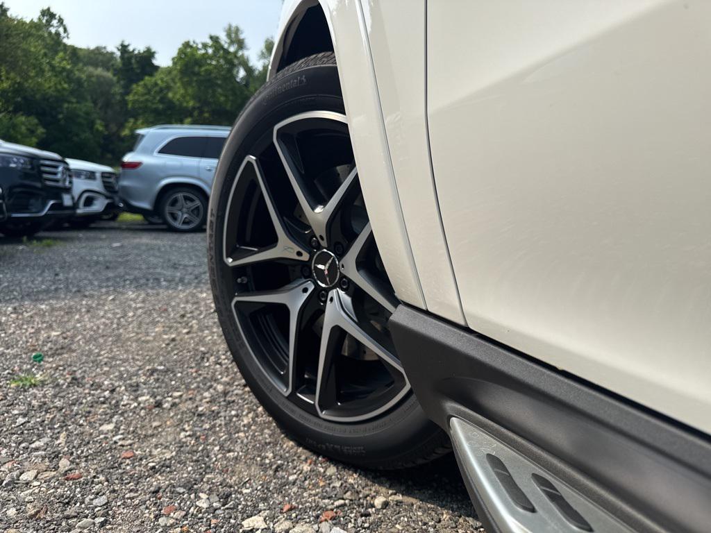 new 2026 Mercedes-Benz AMG GLE 53 car, priced at $97,425
