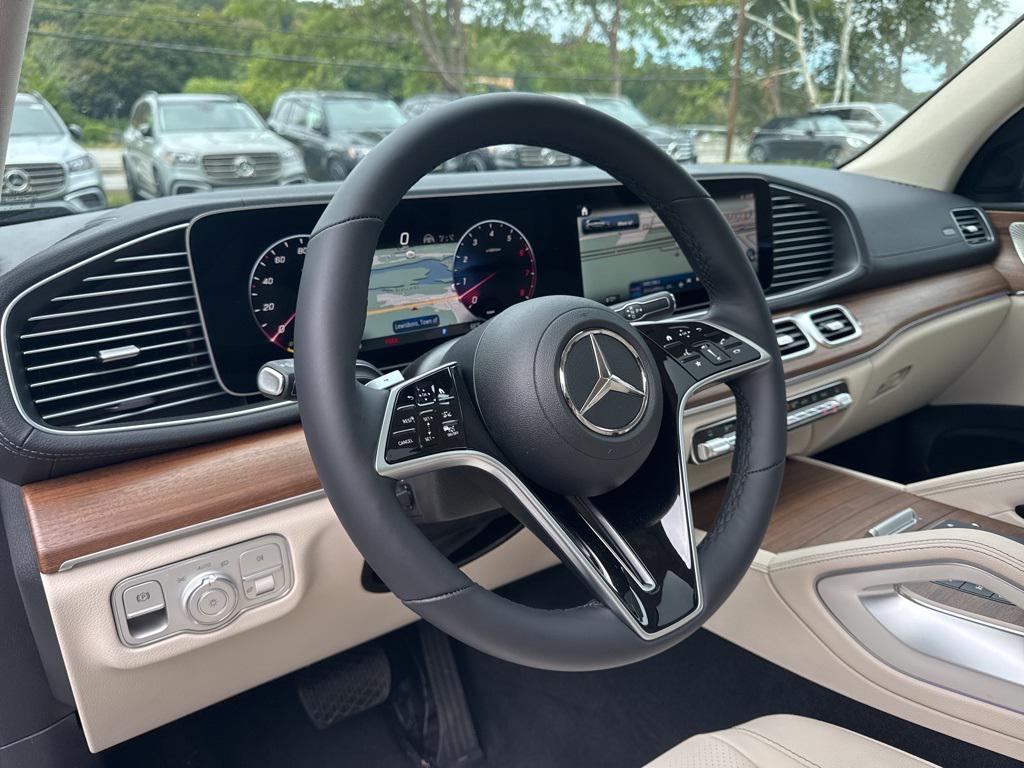 new 2026 Mercedes-Benz GLS 450 car, priced at $92,500