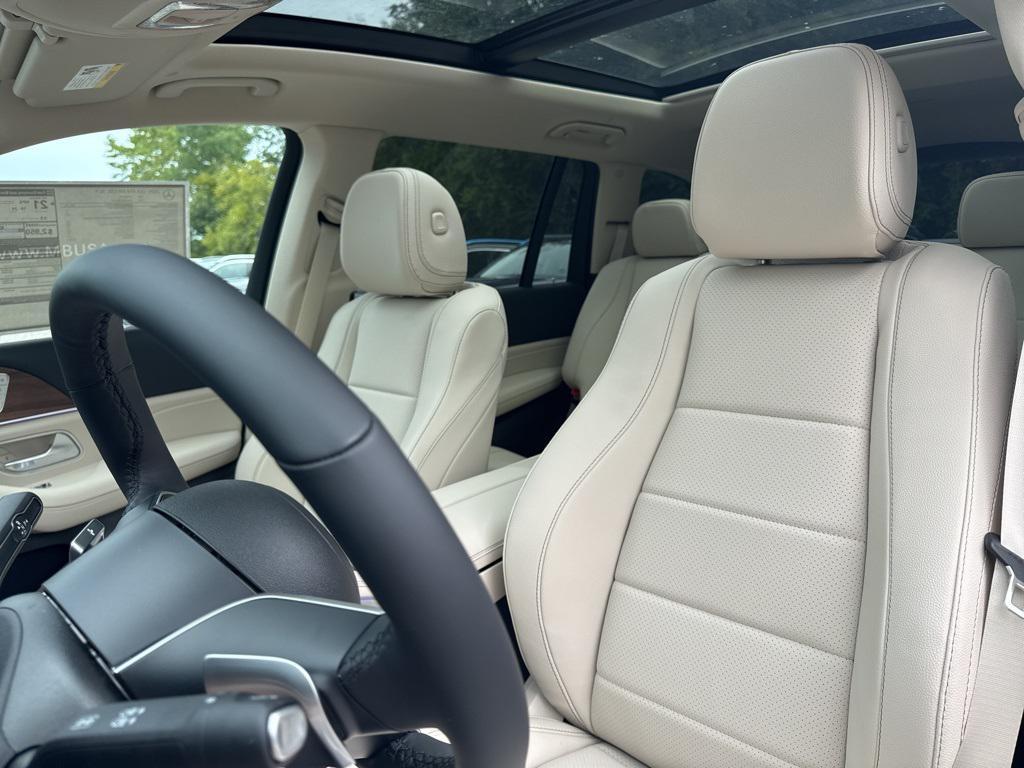 new 2026 Mercedes-Benz GLS 450 car, priced at $92,500