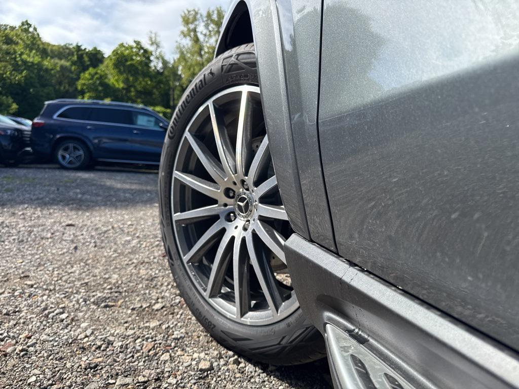 new 2026 Mercedes-Benz GLS 580 car, priced at $119,245