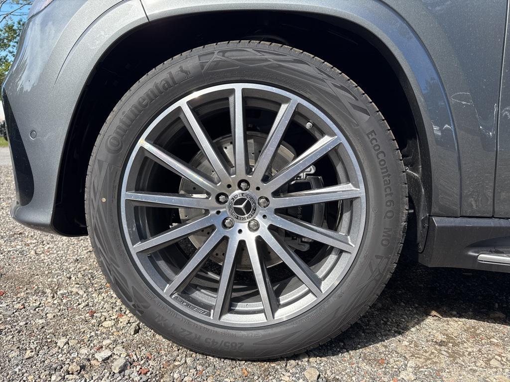 new 2026 Mercedes-Benz GLS 580 car, priced at $119,245