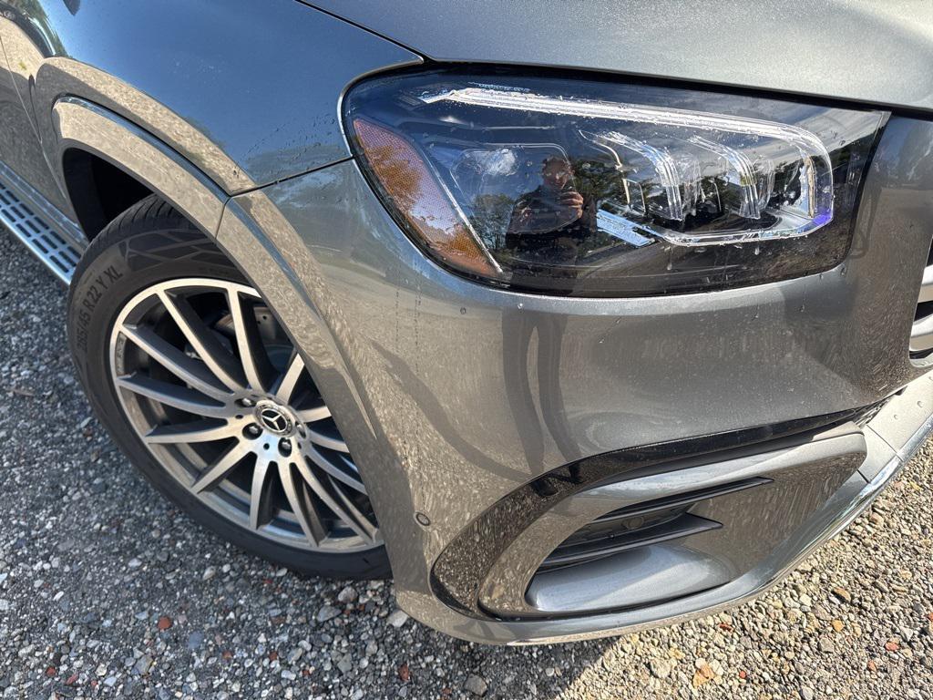 new 2026 Mercedes-Benz GLS 580 car, priced at $119,245