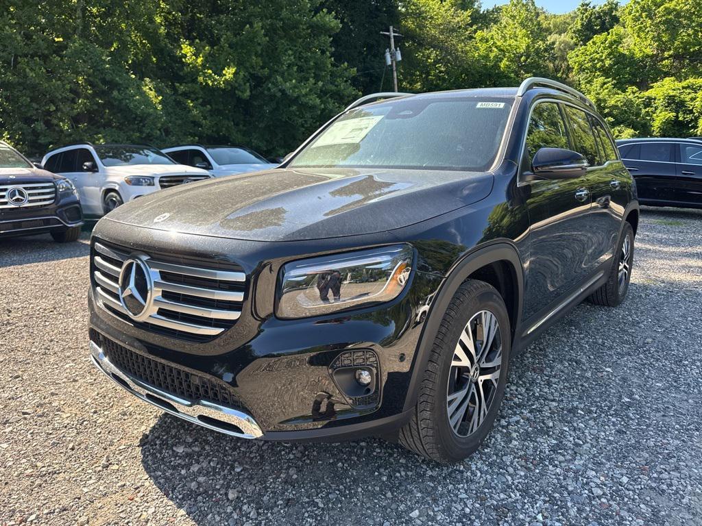 new 2025 Mercedes-Benz GLB 250 car, priced at $51,095