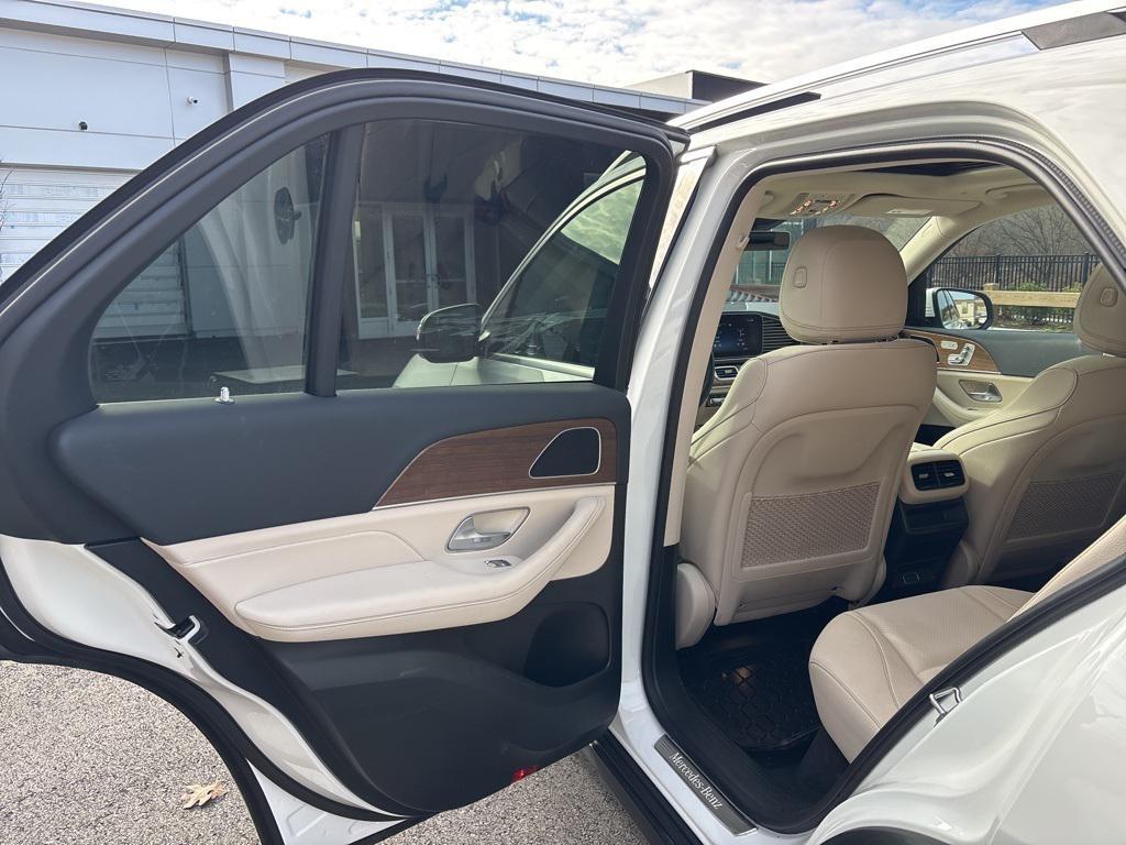 used 2025 Mercedes-Benz GLE 350 car, priced at $61,999