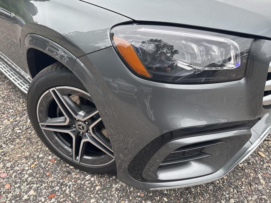new 2025 Mercedes-Benz GLS 450 car, priced at $95,795