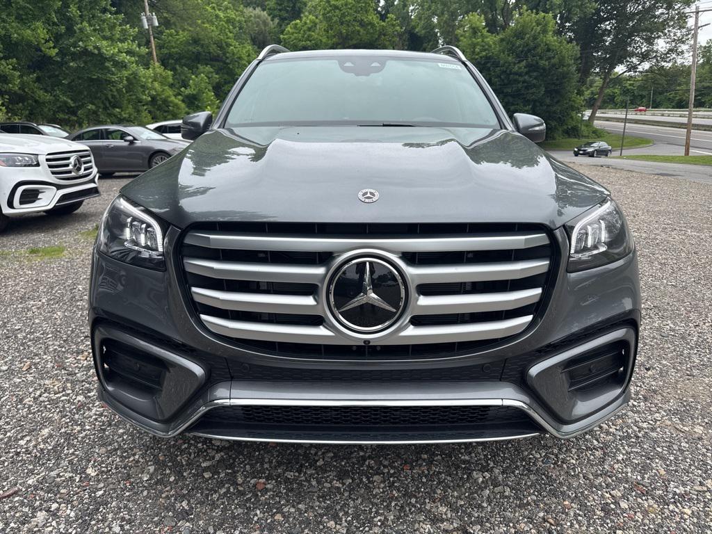 new 2025 Mercedes-Benz GLS 450 car, priced at $95,795