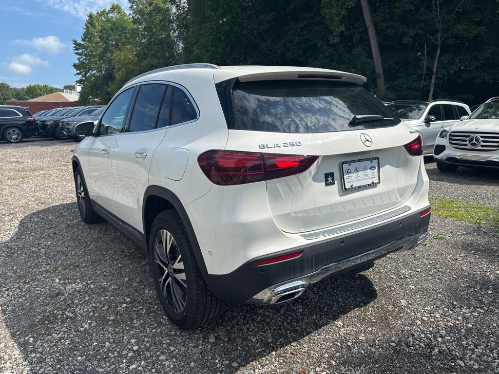 new 2026 Mercedes-Benz GLA 250 car, priced at $48,635