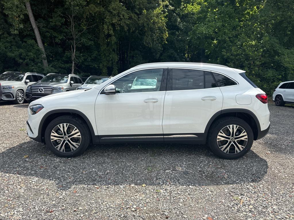 new 2026 Mercedes-Benz GLA 250 car, priced at $48,635