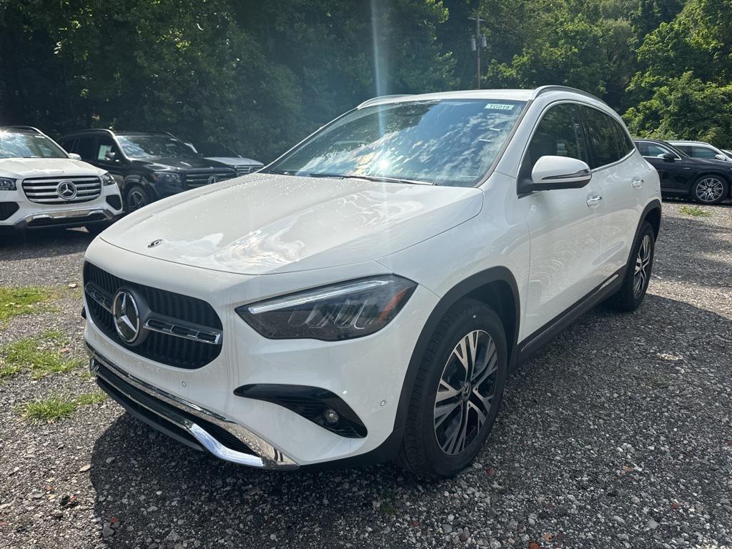 new 2026 Mercedes-Benz GLA 250 car, priced at $48,635