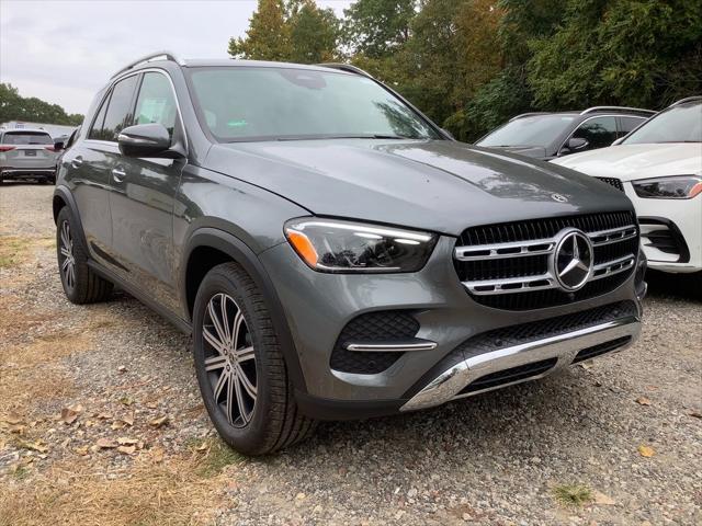 new 2025 Mercedes-Benz GLE-Class car, priced at $77,315