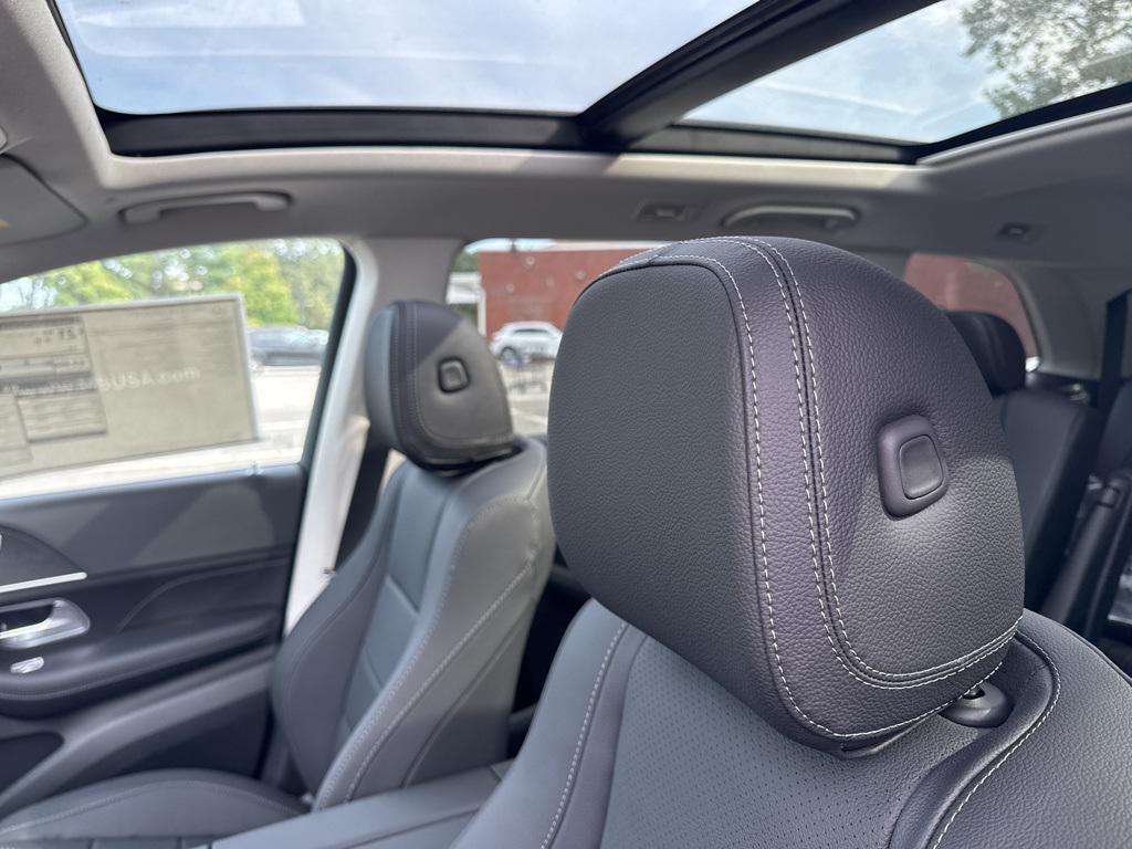 new 2026 Mercedes-Benz GLS 450 car, priced at $97,430