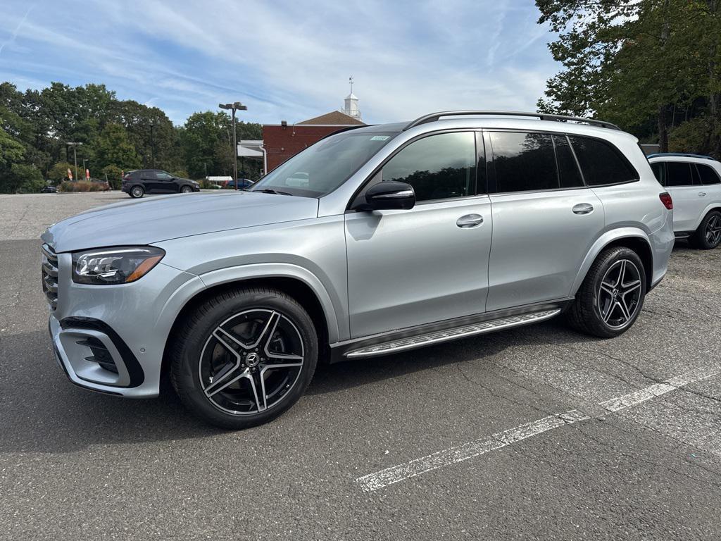 new 2026 Mercedes-Benz GLS 450 car, priced at $97,430