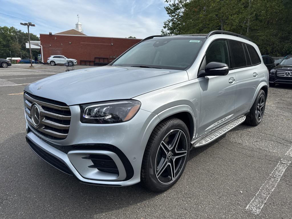 new 2026 Mercedes-Benz GLS 450 car, priced at $97,430