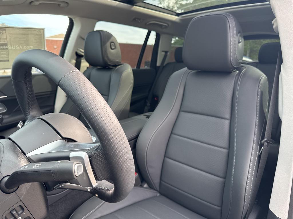new 2026 Mercedes-Benz GLS 450 car, priced at $97,430