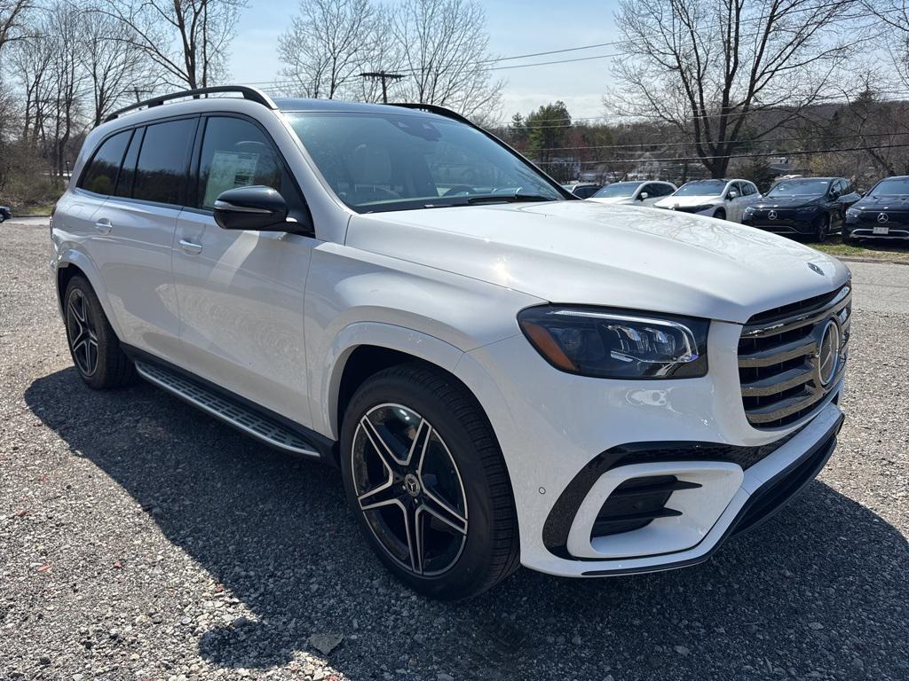 new 2025 Mercedes-Benz GLS 450 car, priced at $96,075