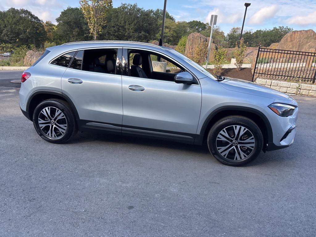 used 2025 Mercedes-Benz GLA 250 car, priced at $45,999