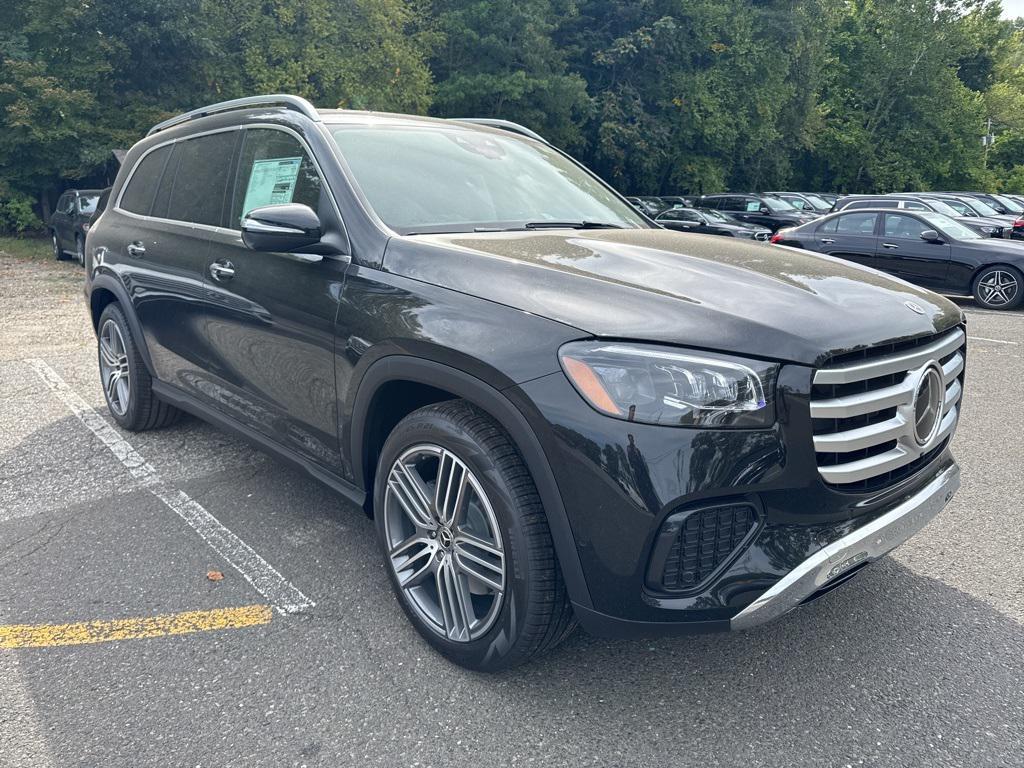 new 2026 Mercedes-Benz GLS 450 car, priced at $93,560