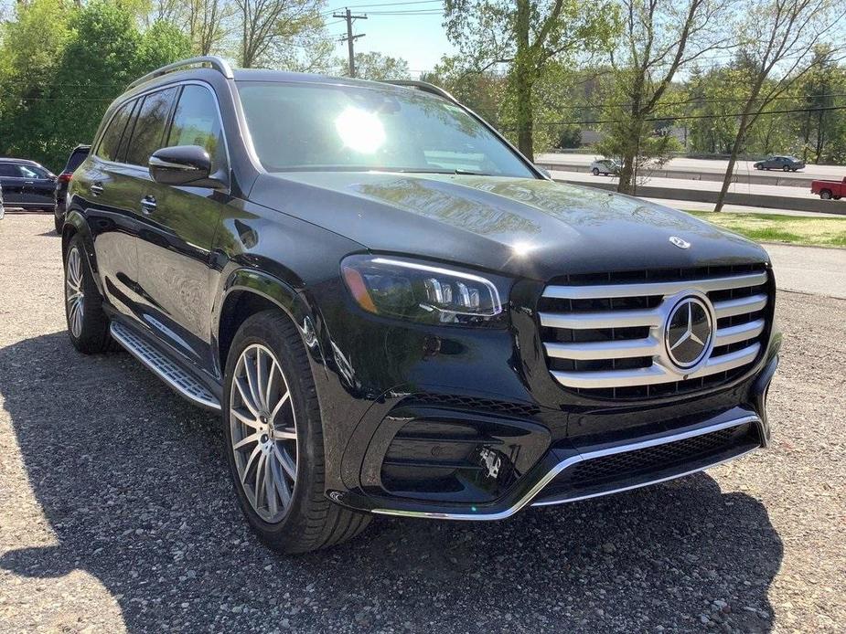 new 2024 Mercedes-Benz GLS 580 car, priced at $116,520