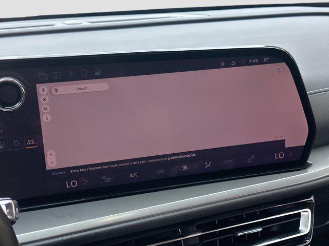 used 2024 Chevrolet Traverse car, priced at $31,329