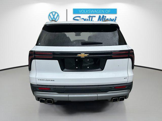 used 2024 Chevrolet Traverse car, priced at $32,784