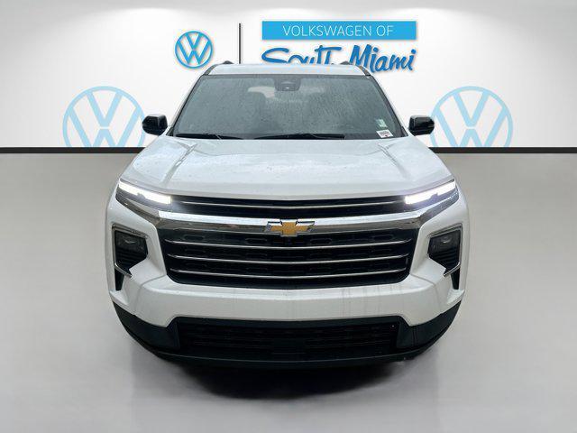 used 2024 Chevrolet Traverse car, priced at $31,329