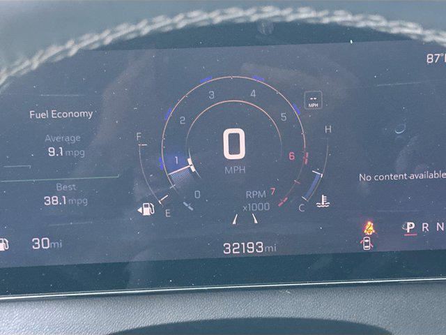 used 2024 Chevrolet Traverse car, priced at $31,329