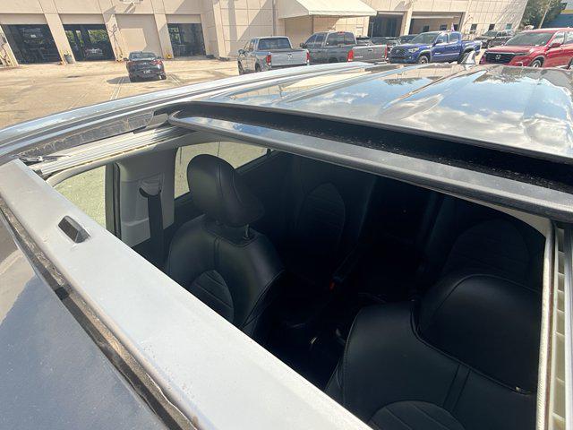 used 2020 Toyota Highlander car, priced at $26,963