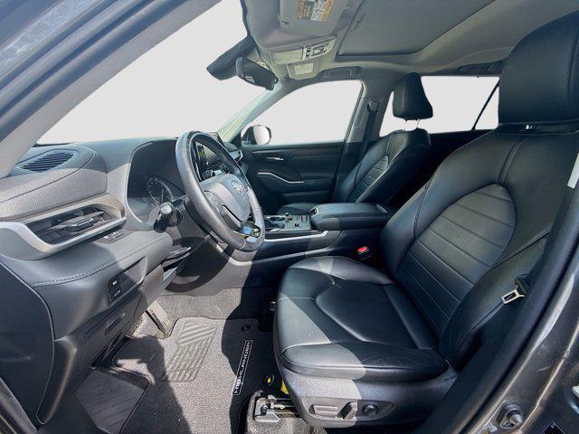used 2020 Toyota Highlander car, priced at $26,963