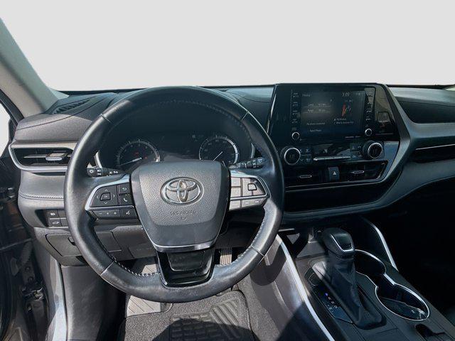 used 2020 Toyota Highlander car, priced at $26,963
