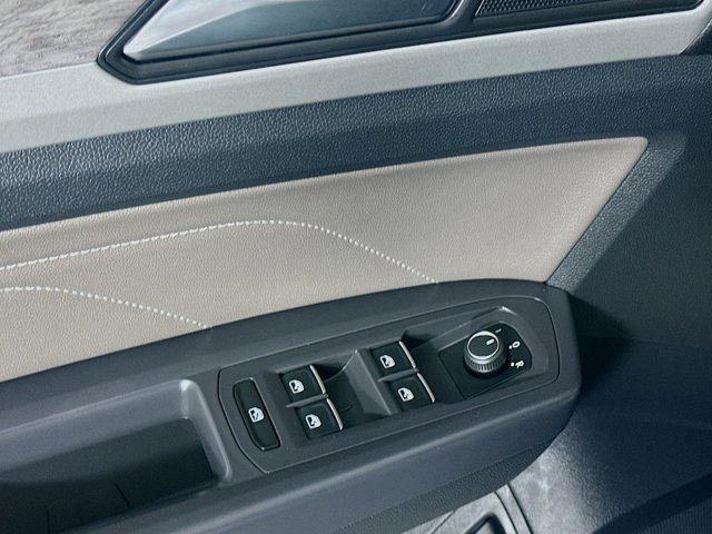 used 2021 Volkswagen Atlas Cross Sport car, priced at $20,746