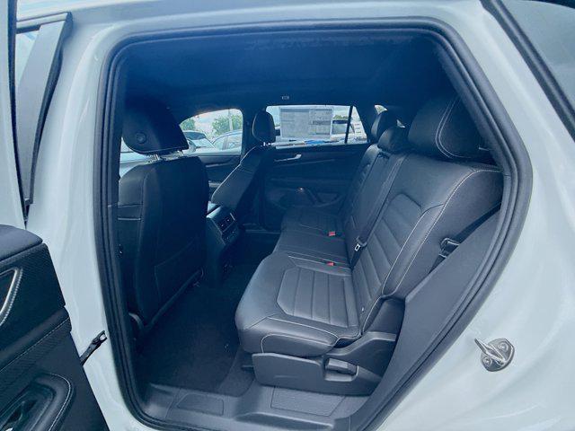 new 2026 Volkswagen Atlas Cross Sport car, priced at $51,301