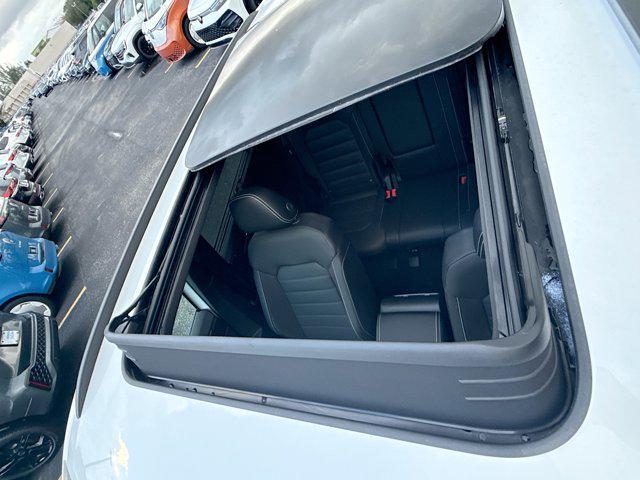 new 2026 Volkswagen Atlas Cross Sport car, priced at $51,301