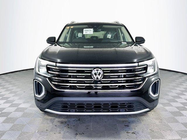 new 2024 Volkswagen Atlas car, priced at $48,202