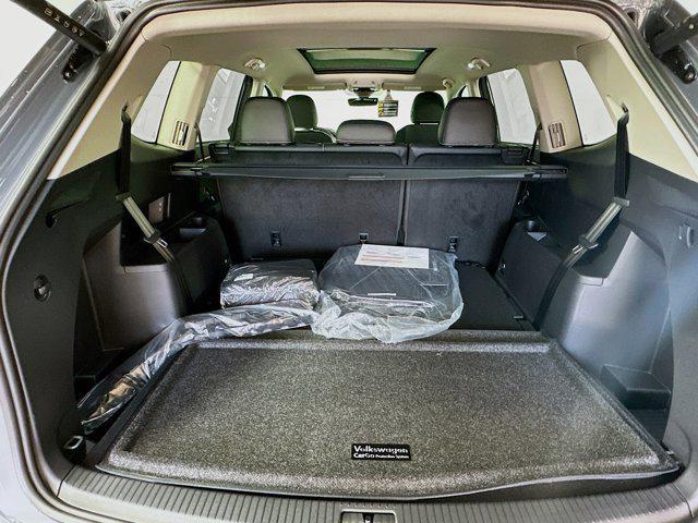 new 2025 Volkswagen Atlas car, priced at $43,766